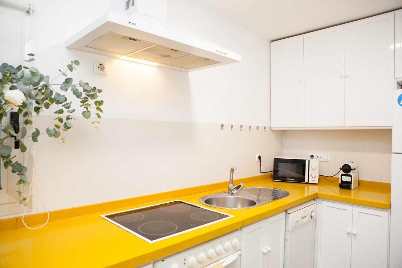 Charming Apartment With Pool And Garage Sevilla Kültér fotó