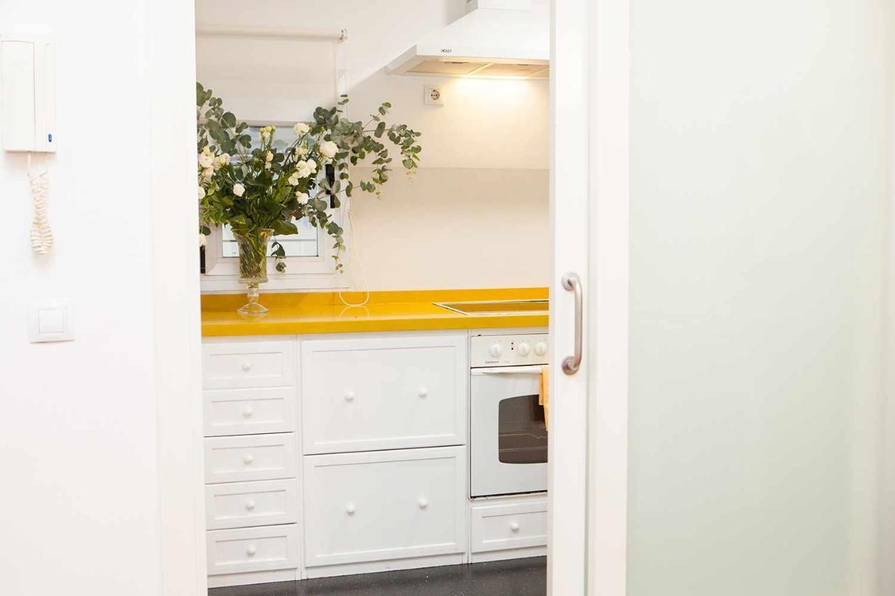 Charming Apartment With Pool And Garage Sevilla Kültér fotó