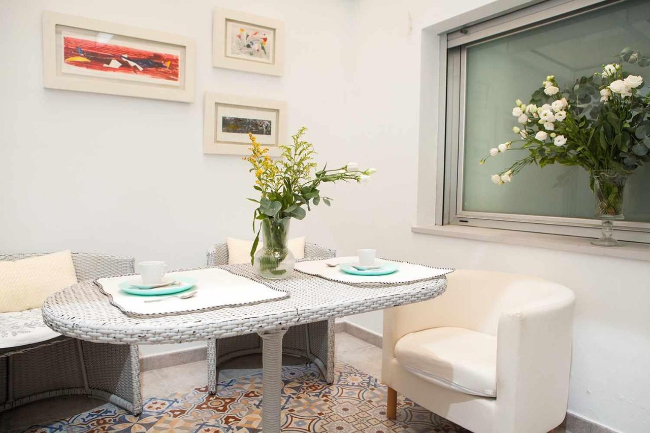 Charming Apartment With Pool And Garage Sevilla Kültér fotó